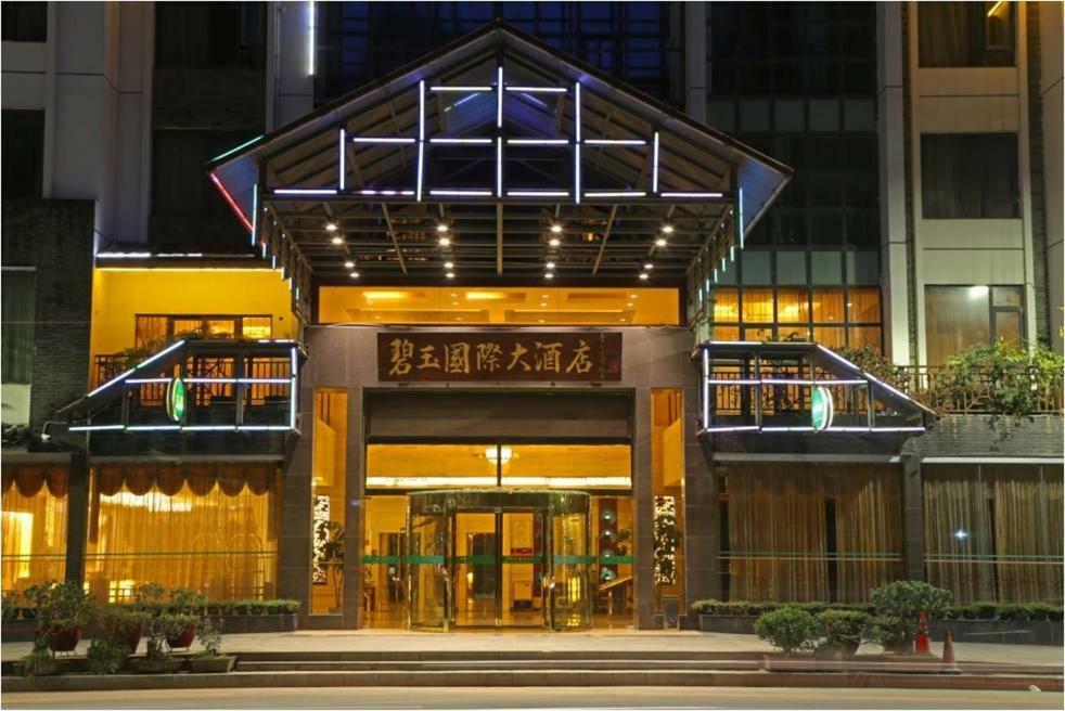 Jasper International Hotel Yangshuo Exterior photo